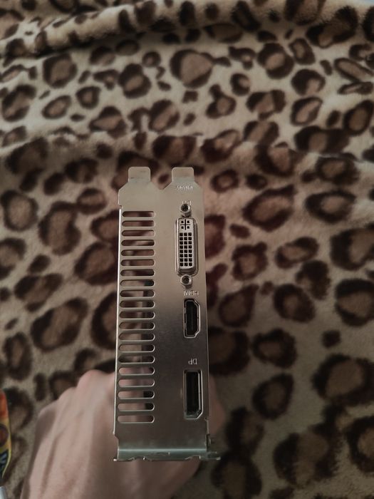 Amd Radeon HD 6750 1GB GDDR5