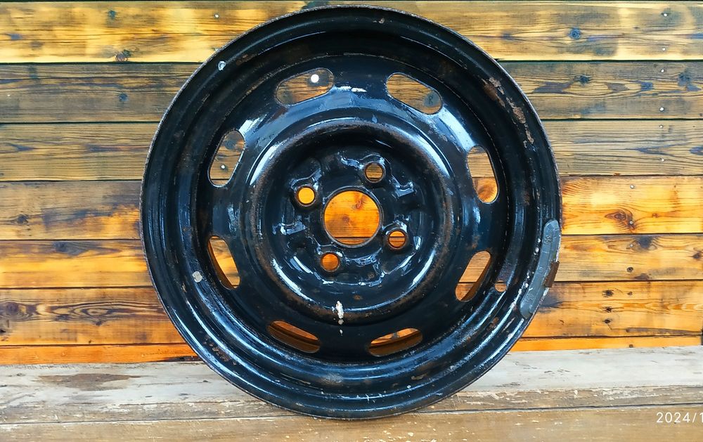 Диск  железный R14 Volvo 460,/440 /480..