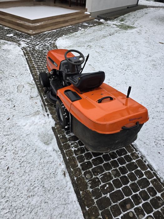 Traktorek kosiarka z koszem Husqvarna CTH 151