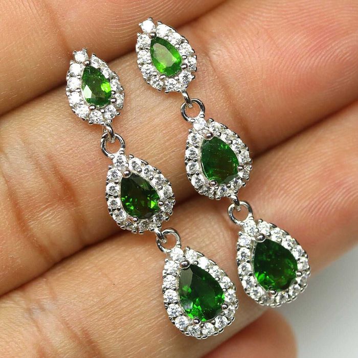 Серьги из хром диопсида и циркония, серебро 925 пробы