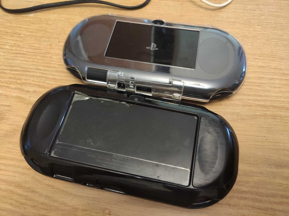 Sony PS Vita Slim + PS Vita FAT OLED