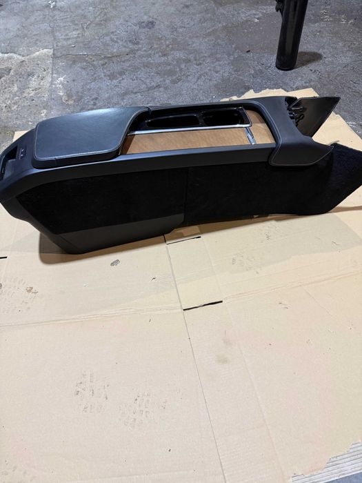 VOLVO XC90 II tunel środkowy