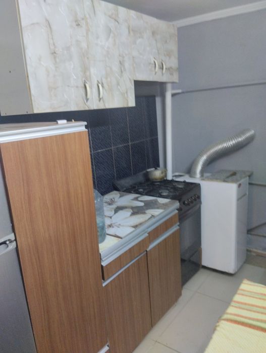 Здам окреммй будинок на Крошні, на короткий термін