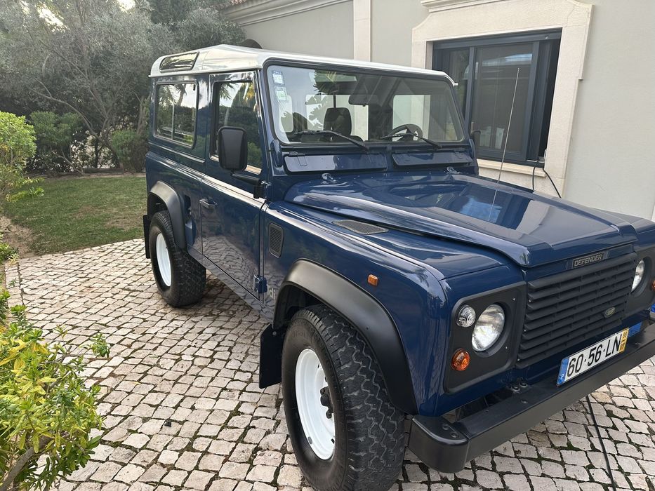 Land Rover Defender 90 2.5 TDi Metal Top