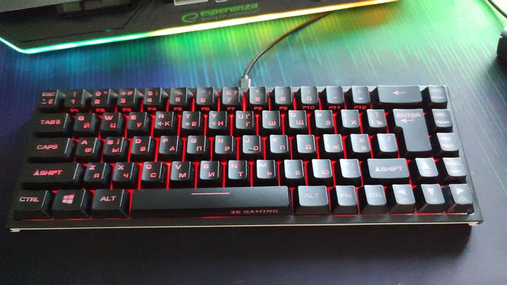 Клавиатура в 2E Gaming