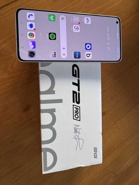Realme GT 2 Pro (como novo)