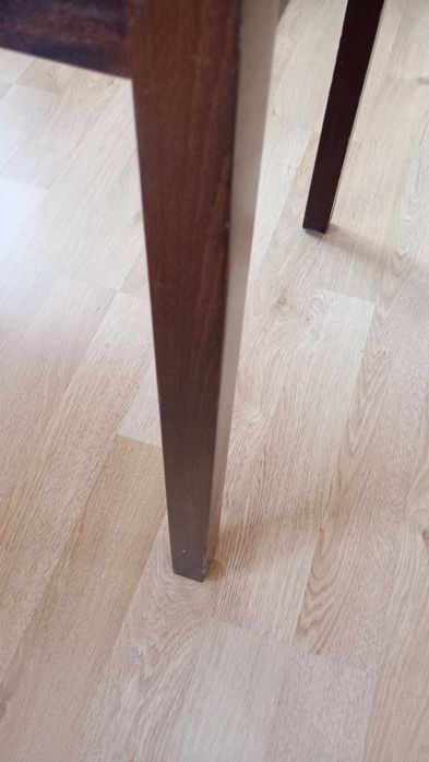 Stół na wysoki połysk