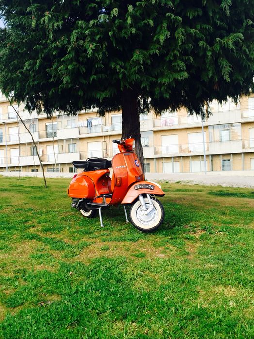 Alugo vespa para eventos, feiras, montras , sessões fotograficas etc