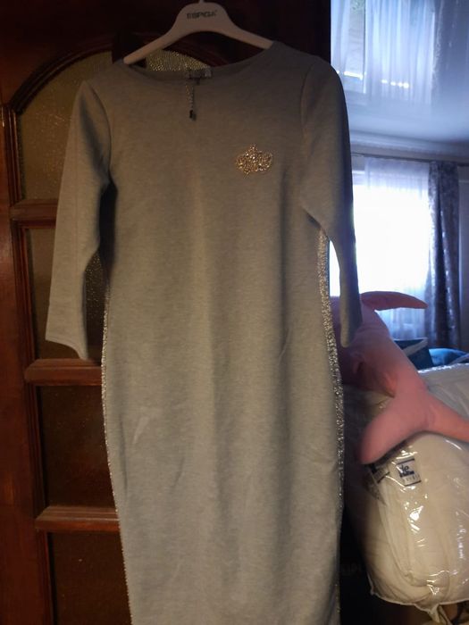 Платья женские, очень красивые