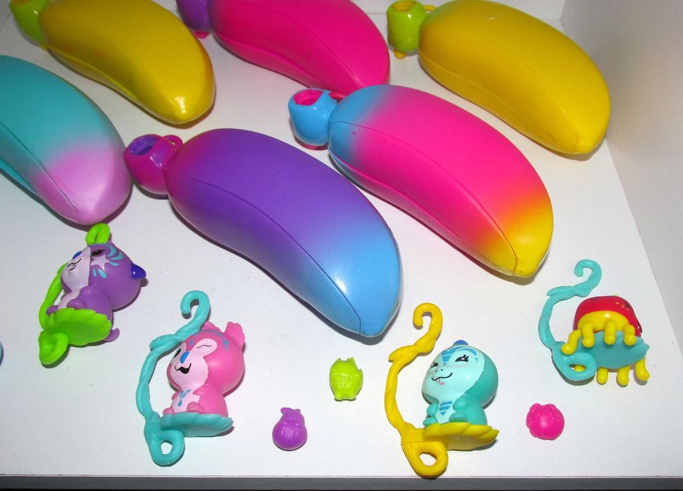 6x Cepia Bananas Collectible Toy