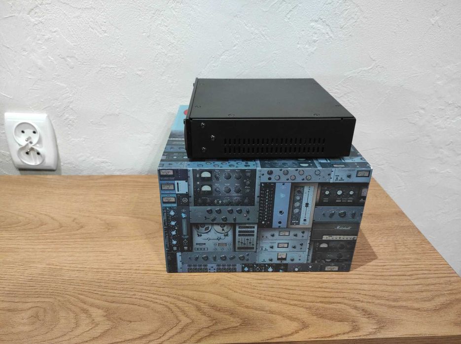 UAD-2 Satellite OCTO USB z pluginami UAD