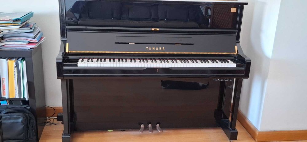 Piano Yamaha Série Silent MP1Z/como novo