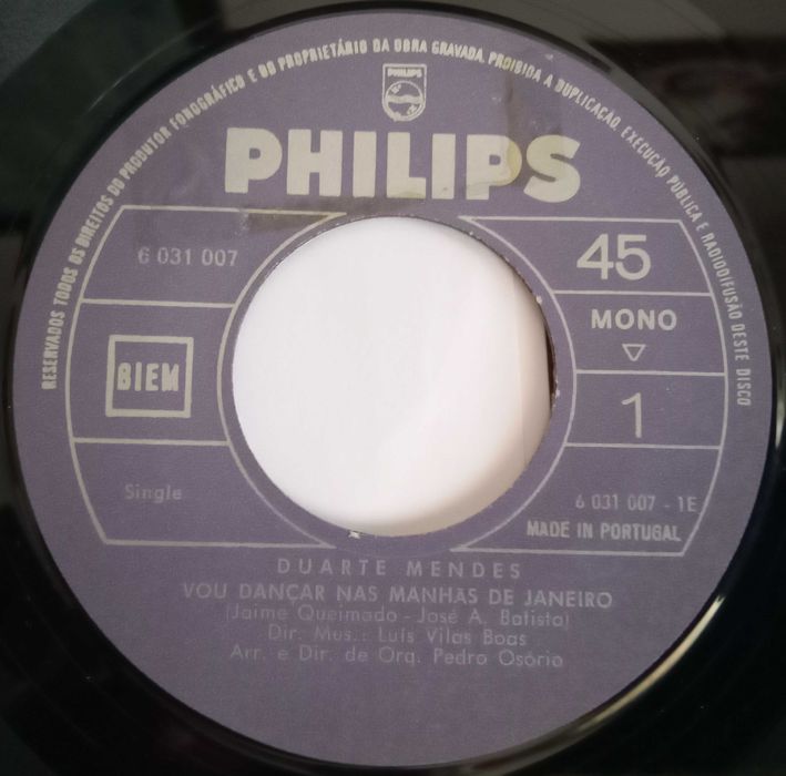 Duarte Mendes	- - - - -	Vou Dançar nas Manhãs de Janeiro - - - -Single