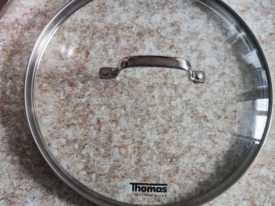 Продам сковорідку WOK