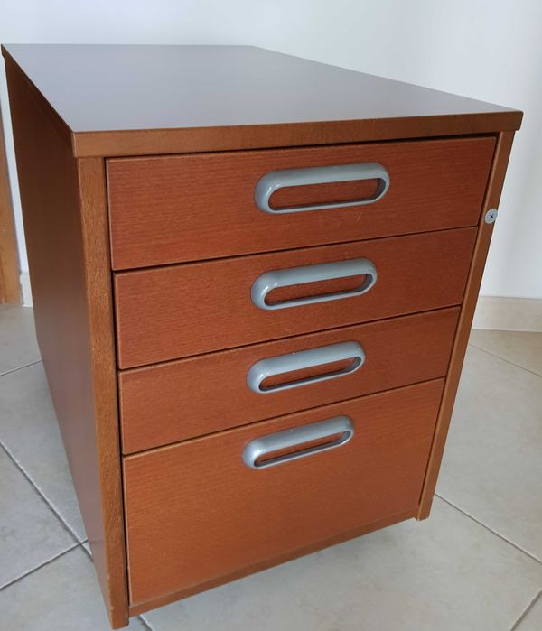 Bloco 4 gavetas Ikea