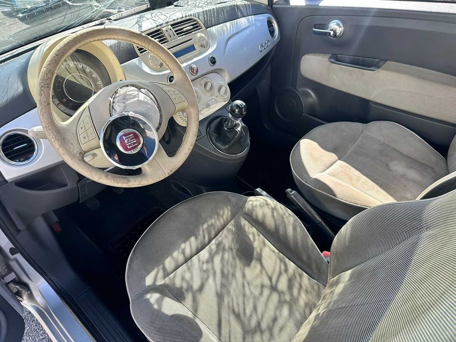 FIAT 500 Hatchback 1.3 D Multijet 75 cv de 2009 Salvado