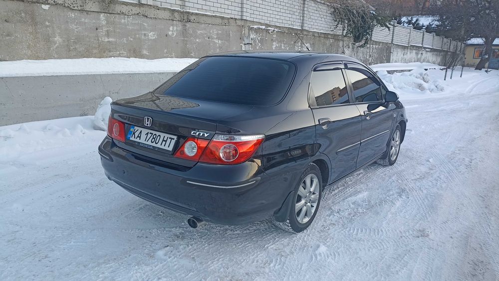 Продам Honda City 2008р