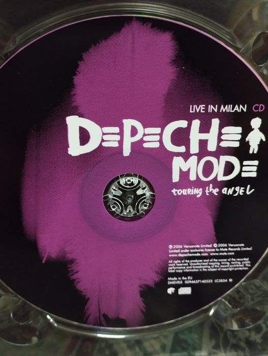 Depeche Mode (DVD+CD) Touring The Angel