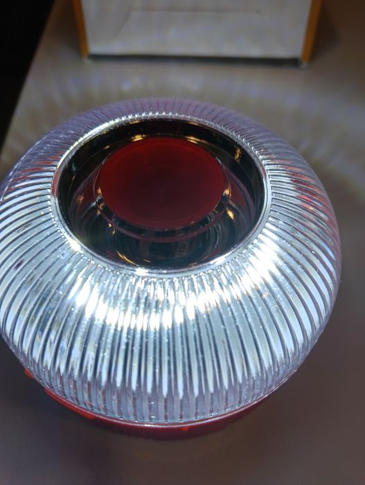 Sinalizador de emergência +lanterna..V16 homologado