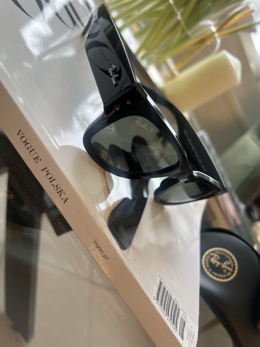 Okulary przeciwsłoneczne  RAY-BAN MEGA WAYFARER II