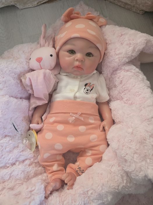 Bebé Reborn Menina todo em Silicone Sólido Completo 45 cm