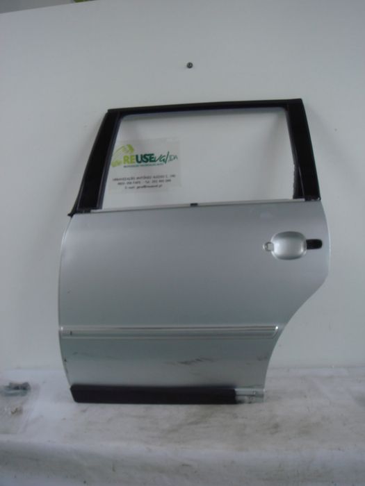 Porta trás esquerda VOLKSWAGEN Passat Variant (3B6)