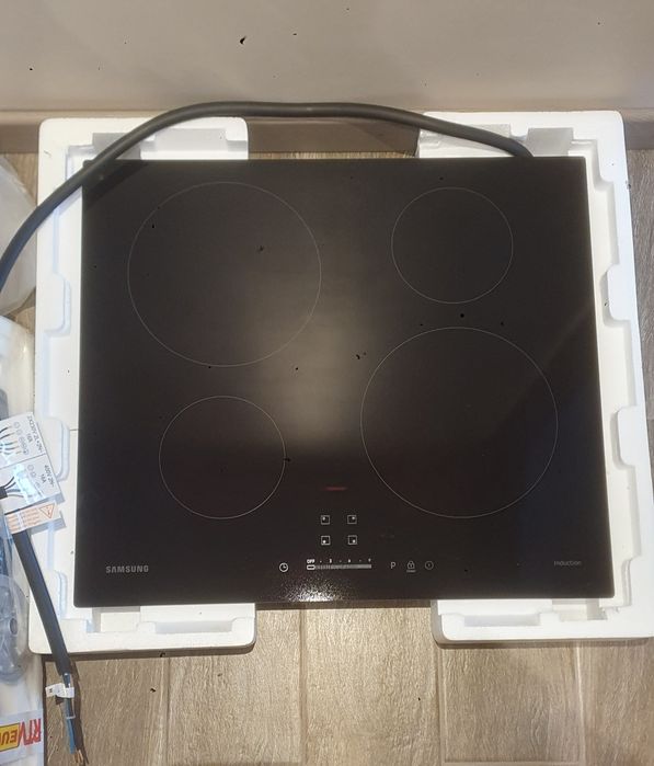 Płyta Indukcyjna Samsung Wysokiej Klasy, Energooszczędna, Nowa