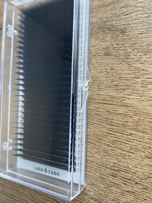Rzęsy Vilmy, Lovely, Lash & Cash