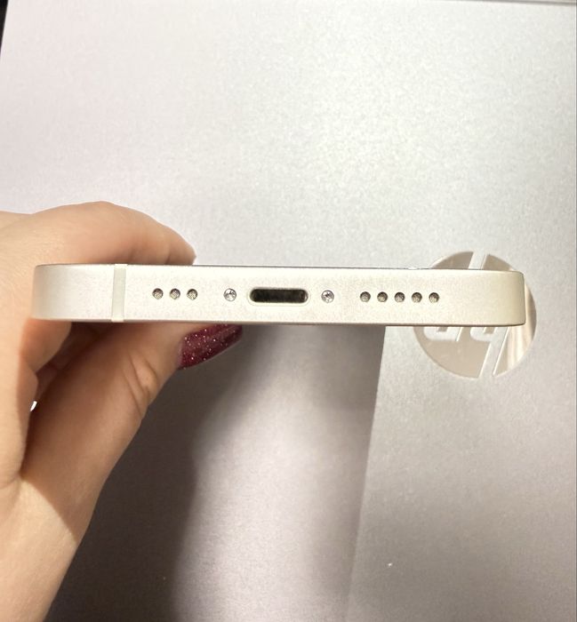 Apple iPhone 13 128GB (Starlight)