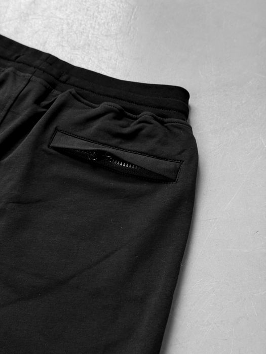 БЕЗ ПЕРЕДОПЛАТИ: Шорти Stone Island