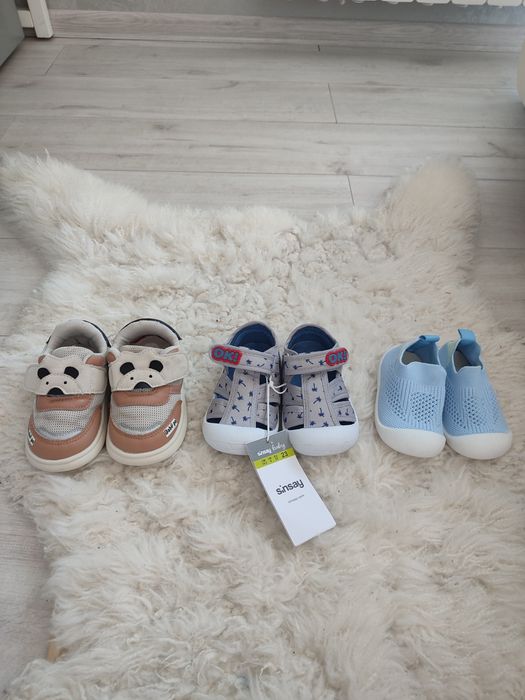 Дитяче взуття Barefoot 21- 23–25 розмір: мокасіни, кеди, сліпони – хор