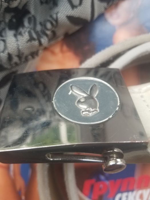 Playboy в колекцію різні речі, чит опис.