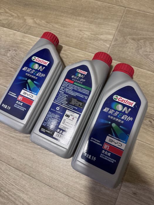 Трансмісійна олива Castrol ON BYD BOT383 для елетромобілів