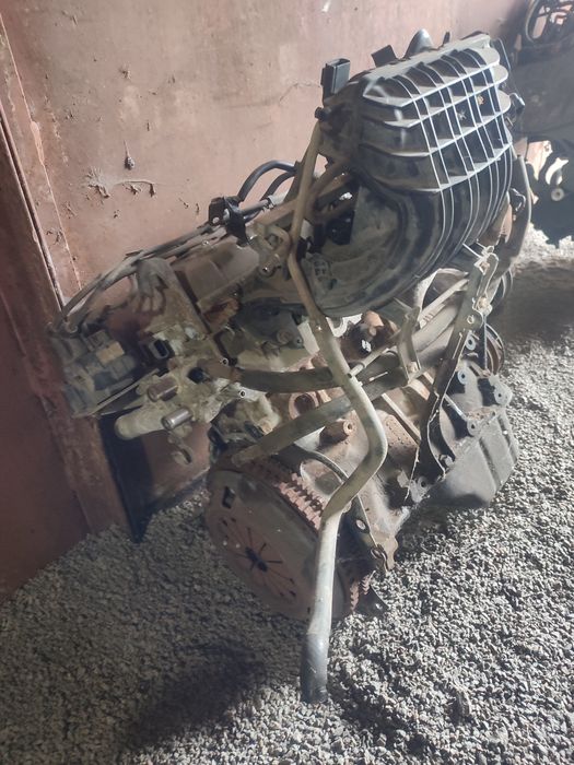 Мотор Джили СК 1.5 бензин, двигатель opel astra H 1.9 cdti КПП 6-с