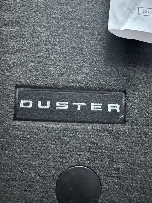 Dywaniki welurowe Dacia Duster