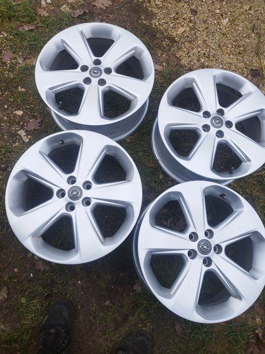 Felgi 18" Ori Opel 5x105 z czujnikami