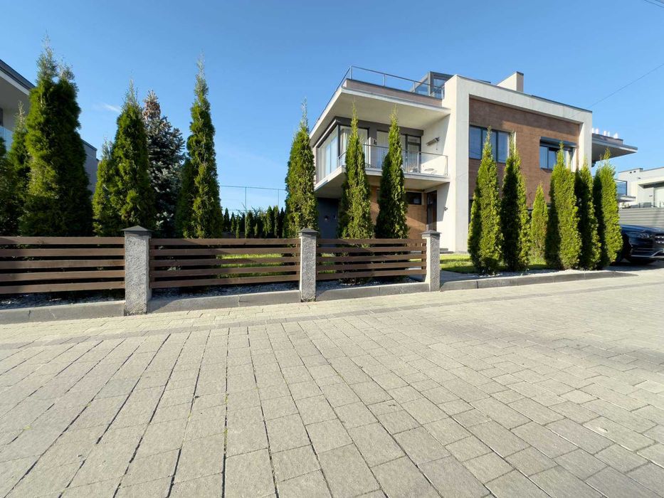 Продаж котеджу Зубра,200 кв.м.вул. Івана Гонти, гараж (БЕЗ КОМІСІЇ).Є ВІДЕО