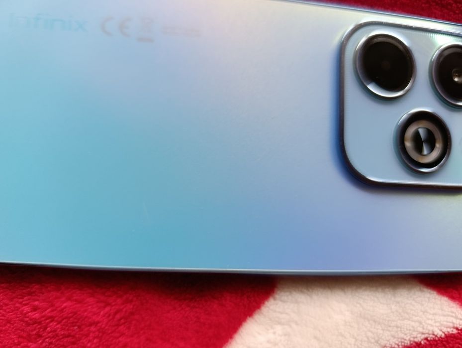 Infinix Hot 40i Palm Blue