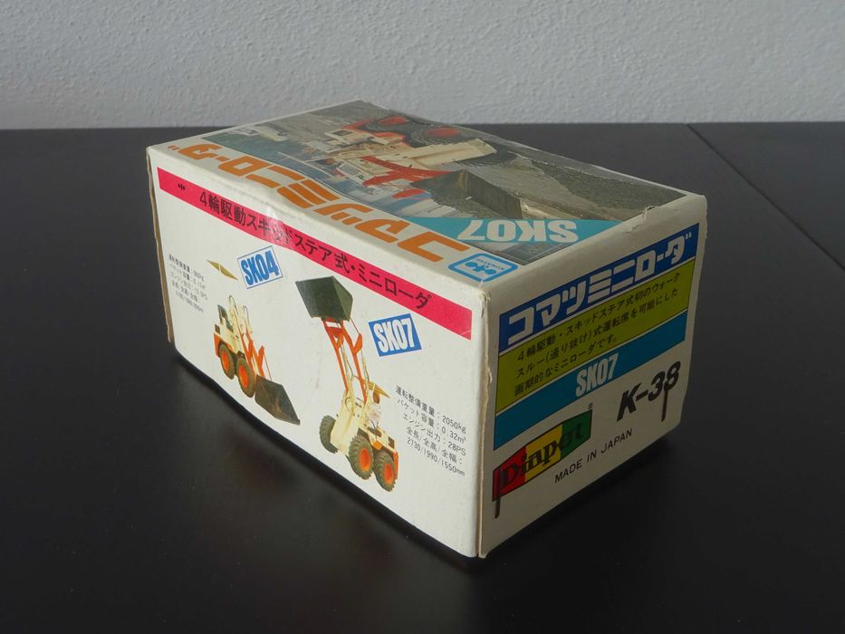 1:25 Diapet Komatsu SK07 Mini-Carregadora