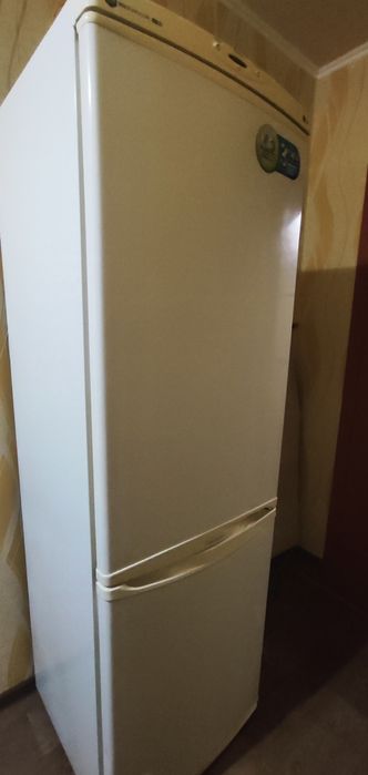 Продам холодильник LG б/у
