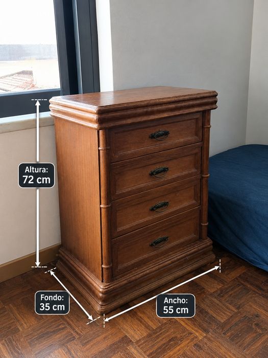 Mesa de cabeceira / Cómoda antiga em madeira