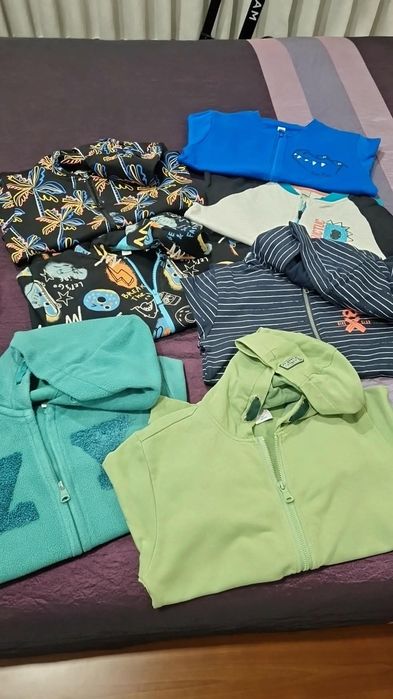 Roupa de meninos tamanho 8 e 9 anos