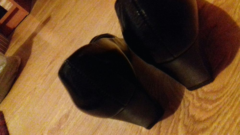 Buty na obcasie