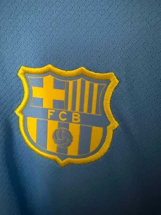 Nowa męska koszulka Nike FC Barcelona Strike (wersja czwarta) - Rozmiar L