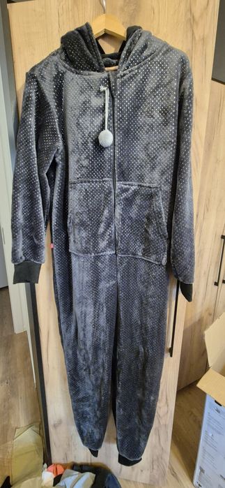 Kombinezon do spania miekki materiał