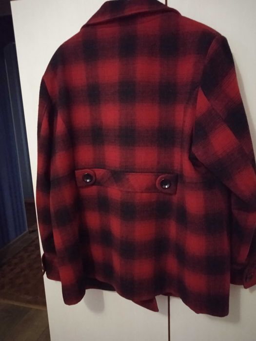 Демісезонне напівпальто Батал для пишних пані ДеШеВо