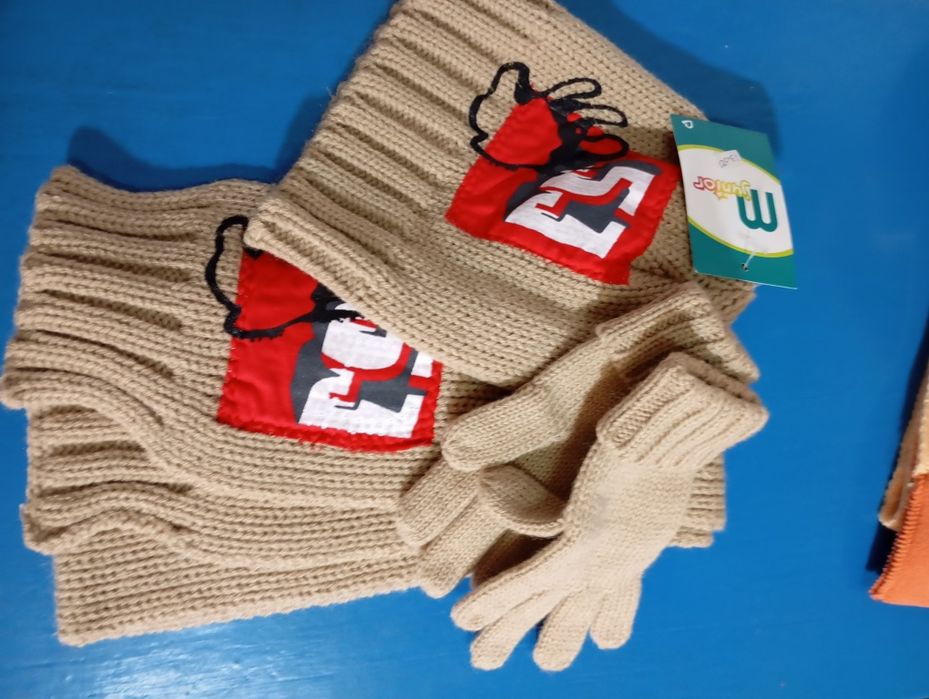 Conjunto de lã para criança