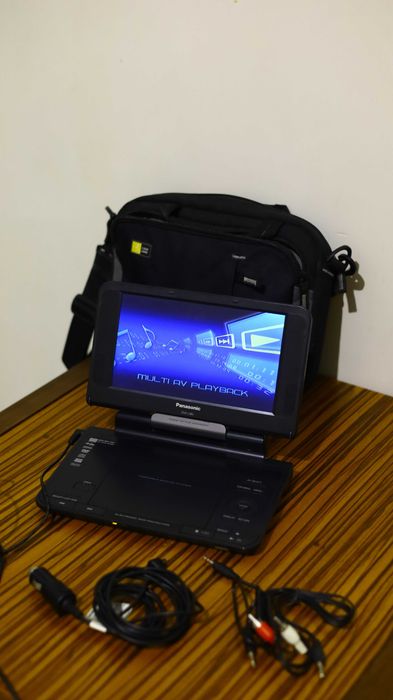DVD(Blu-Ray)-проигрыватель Panasonic DVD-LS 83