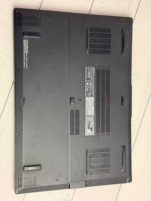 Asus FX516P Asus TuF i5-11300H RTX 3060 144hz 16ram ssd 512 Full HD