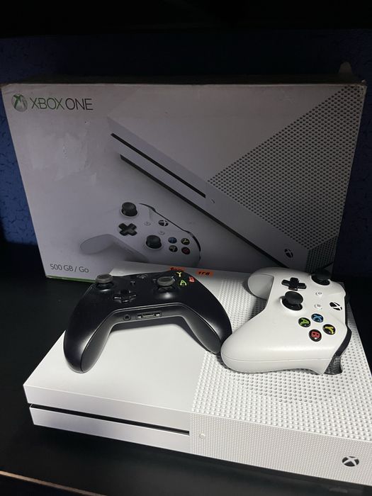 Приставка xbox one s 1 тб